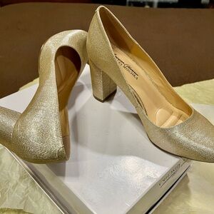 Shoes , sparkling glittery gold